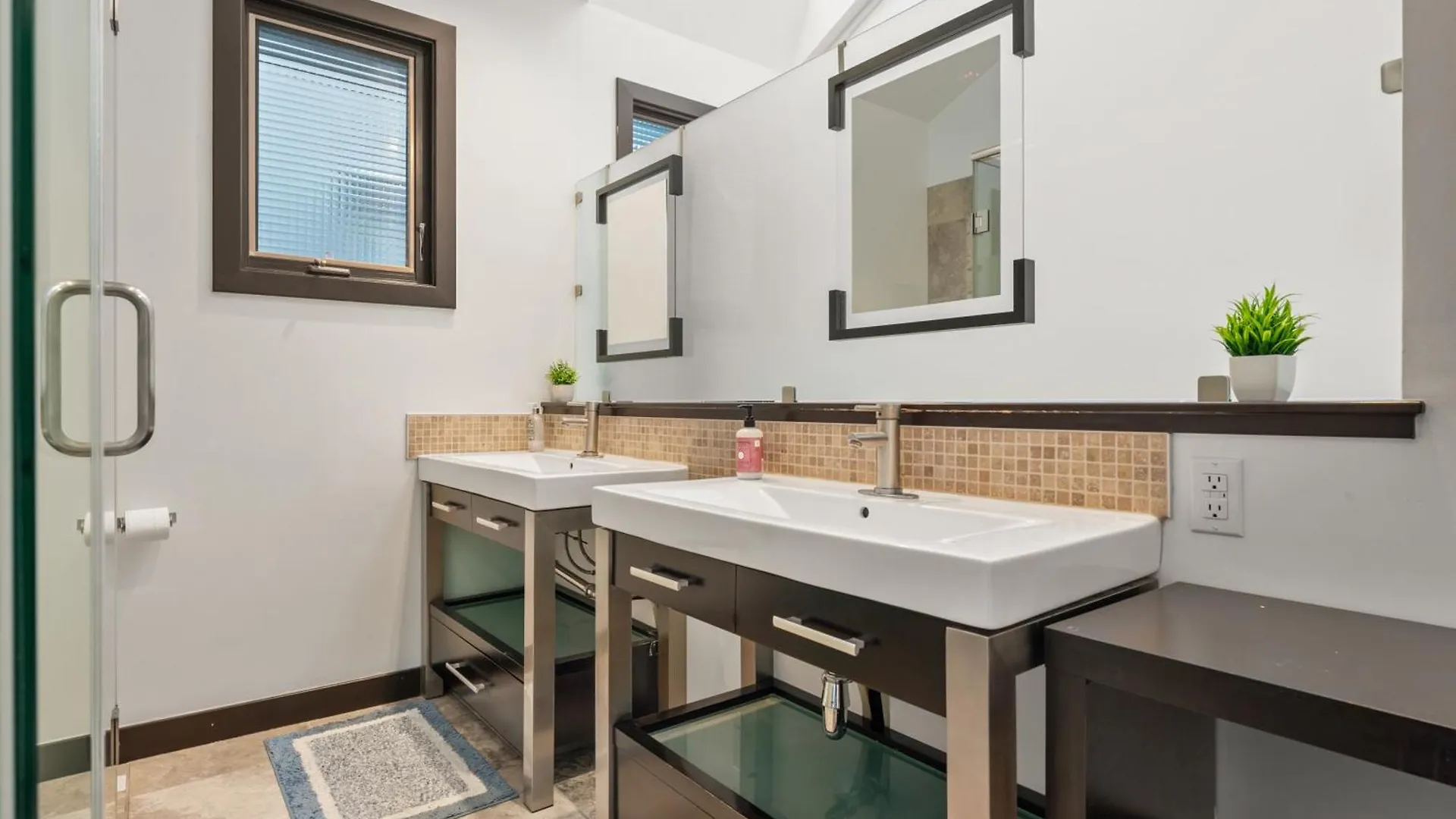 Ferienwohnung Capitol Hill Delight YYC 0*,