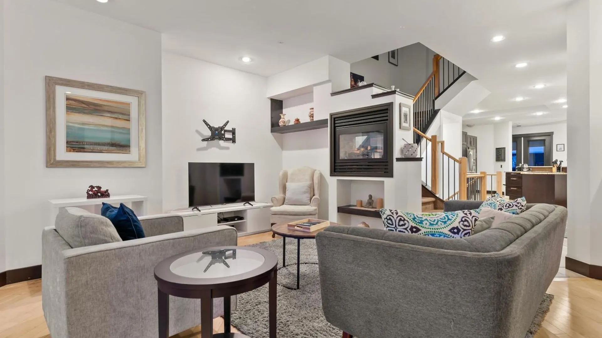Privatunterkunft Ferienwohnung Capitol Hill Delight YYC